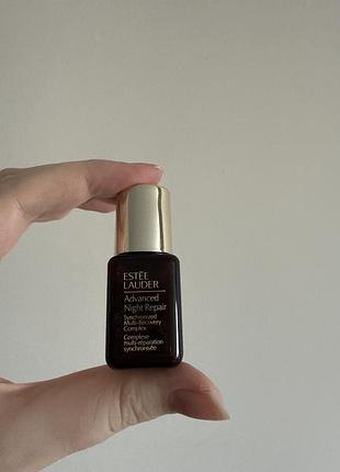 Нічна відновлювальна сироватка для обличчя estée lauder advanced night repair, 7 мл