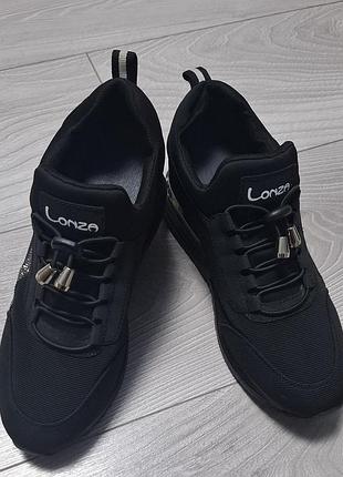 Кросівки жіночі lonza, чорні 37 розмір