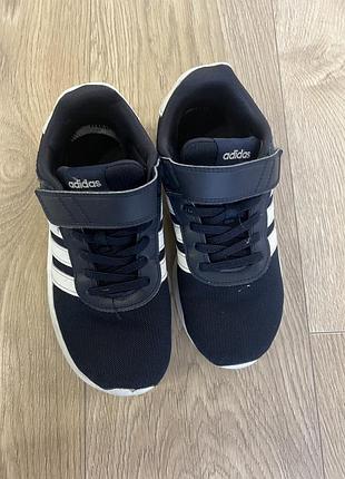 Кросівки для дітей adidas чорні 34 розмір