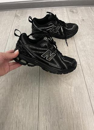 Кросівки new balance 38