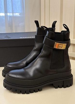 Dolce&gabbana черевики оригінал 38 розмір 10