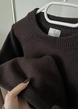 H&m шоколадний светр 3