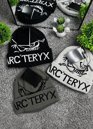 Шапка arc'teryx чоловіча трикотажна арктерикс чорна біла сіра з логотипом сірій
