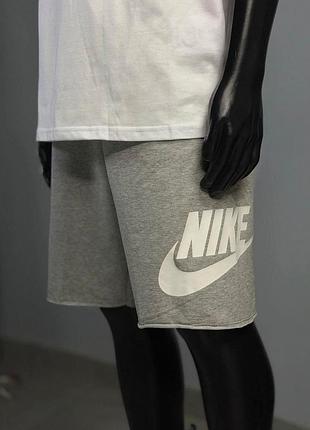 Шорты серые и черные мужские nike m-xl