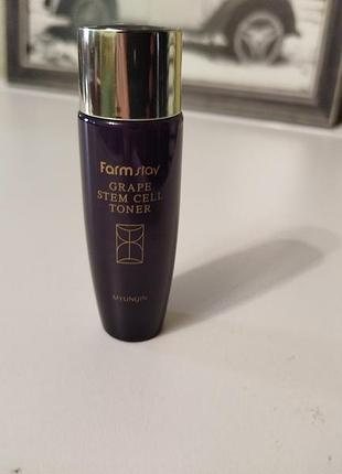 Тонер с фито-стволовыми клетками винограда farmstay grape stem cell toner
читайте в описании