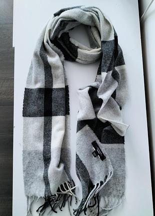 Шерстяной шарф maxmara