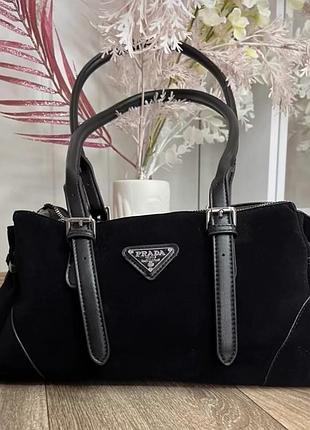Черная замшевая сумка prada на плечо, сумка прада, сумка багет