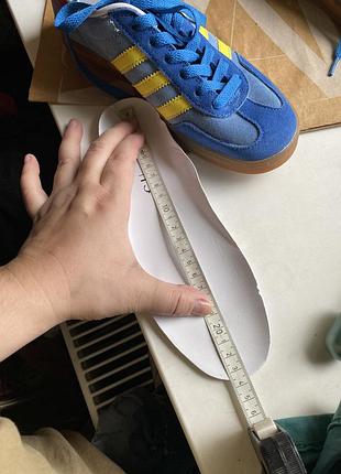Кроссовки adidas 36,5 размер 10