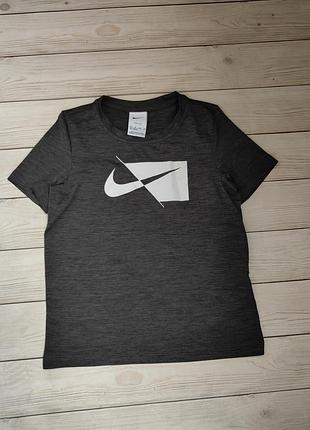 Спортивна футболка nike dri-fit для дітей 7-8 років сіра