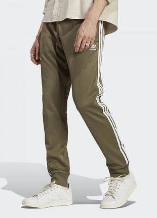 Спортивки чоловічі adidas originals sst track pants (у деяких каталогах — superstar track pants