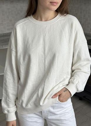 Теплый базовый свитшот оверсайз bershka