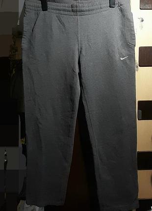 Nike тёплые спортивные штаны с эластичным поясом на кулиске