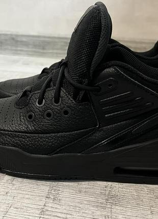 Підліткові кросівки jordan max aura 5