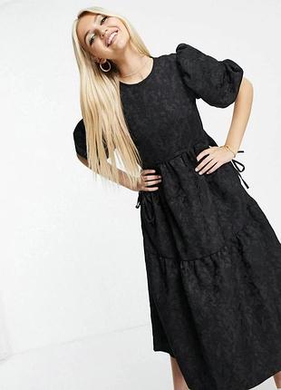 Сукня нова asos чорна ярусна з ліхтариками буфами