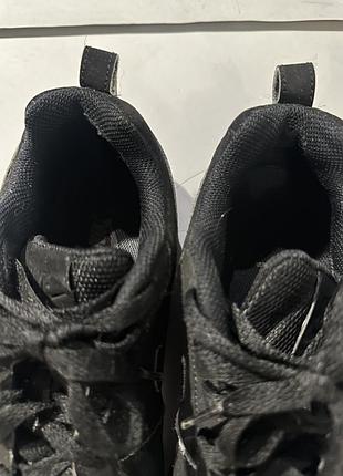 Чорні кросівки nike 3
