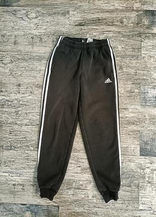 Члёви спортивные штаны s adidas