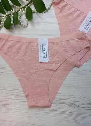 Безшовні трусики  з мережива на середній посадці finella  90284🎀