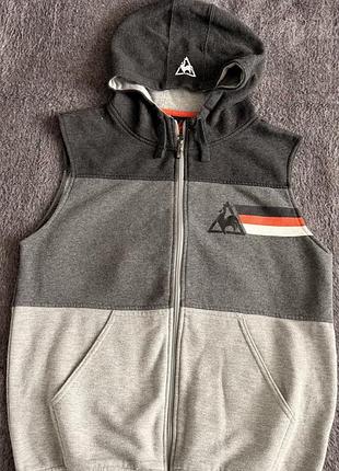 Чоловіча безрукавка le coq sportif з капюшоном сіра
