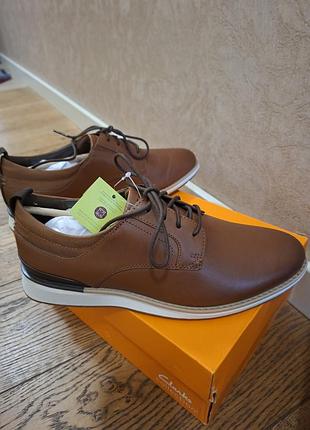 Туфлі чоловічі clarks коричневі 43 розмір