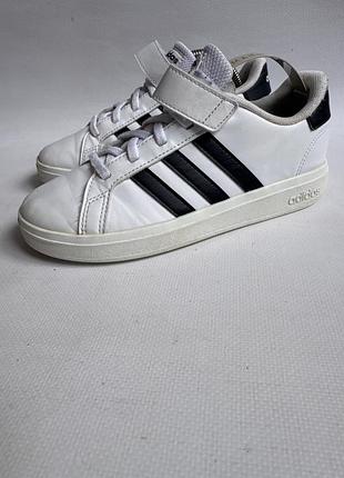 Кросівки adidas