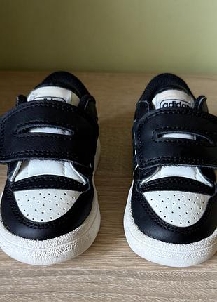 Детские кроссовки adidas originals rapid court