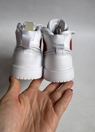 Шкіряні кросівки jordan 4