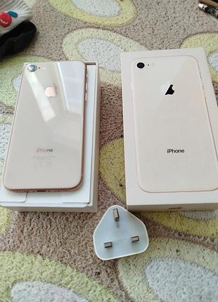 Смартфон apple iphone золотистий 7