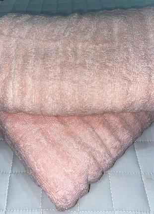 Рушники махрові персикові 50×90 та 70×140 см
набір із двох рушників