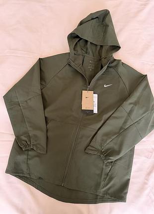 Вітровка nike оливкова з капюшоном, дитячий розмір xl (жіночий xs)