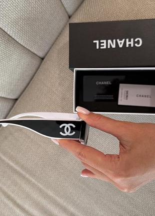 Сонцезахисні окуляри жіночі chanel чорно-білі