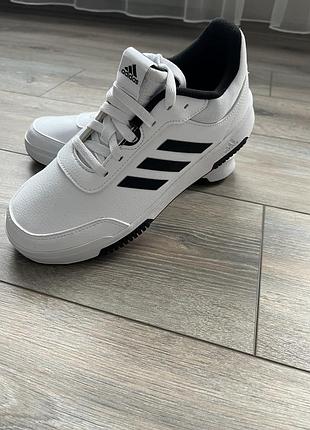 Кеди adidas