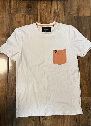 Чоловіча футболка lyle & scott contrast pocket ts831v біла з персиковою кишенею z347, розмір m