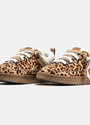Кросівки ugg lowmel принт 10