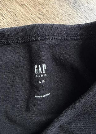 Футболка чорна з малюнком gap 5