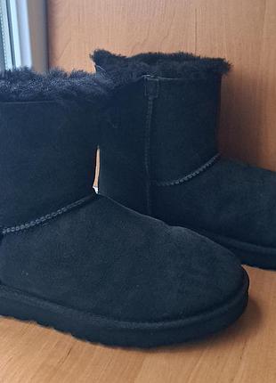 Ботинки оригинальные ugg p39