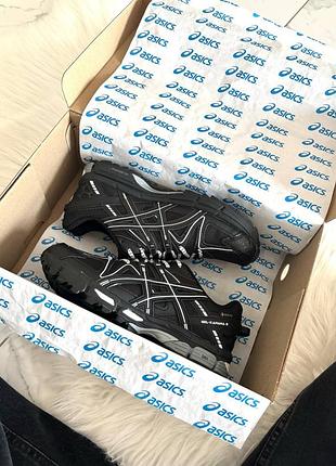 Asics gel-kahana 8 gore-tex black white stripes 4