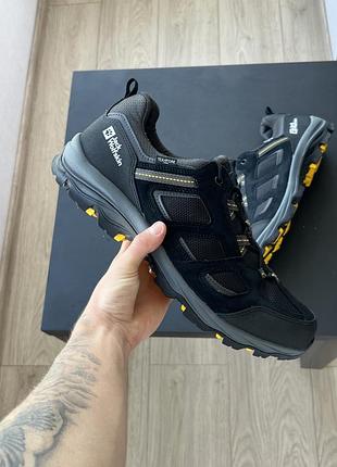 Кросівки jack wolfskin