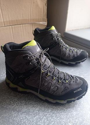 Трекінгові шкіряні черевики кросівки meindl lite hike goretex