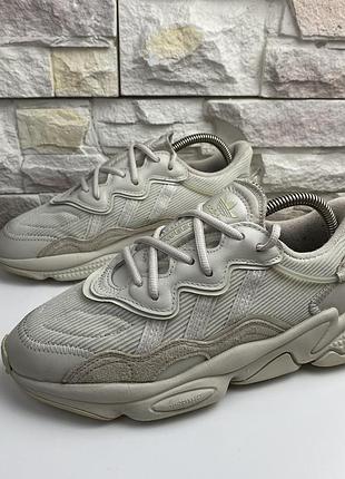Оригінальні кросівки adidas ozweego