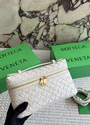 Bottega veneta bang bang bag in cream