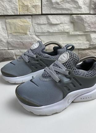 Диятчі кросівки nike little presto