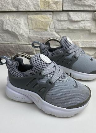 Диятчі кросівки nike little presto 2