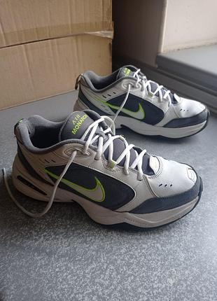 Кросівки nike air monarch iv