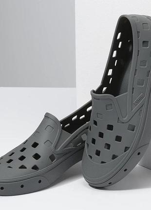 Слипоны vans