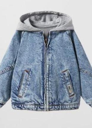 Джинсова куртка для хлопчика zara синя з капюшоном