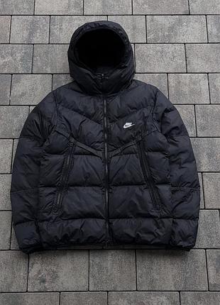 Зимовий пуховик nike