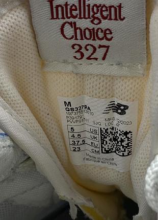 Оригінальні кросівки new balance 327 6