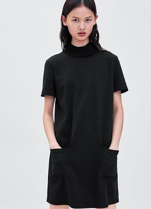 Платье zara trafaluc черное женское трикотажное мини с серым воротником стойкой короткий рукав карманы платье туника повседневное s