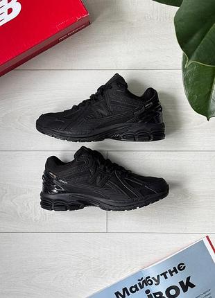 Balance 1906r fur graphite black 5
