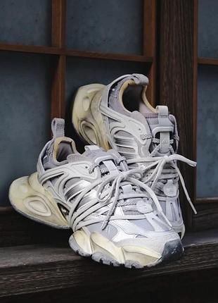 Кросівки adidas oznova xlg runner сірі сріблясті 39 розмір
